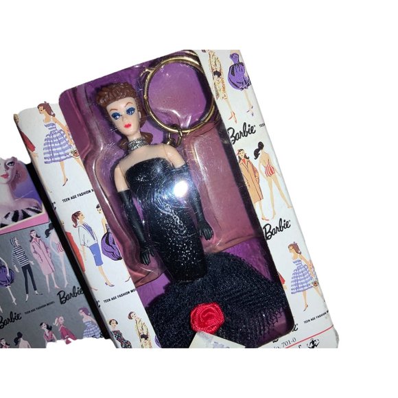 Barbie Key Chain "Solo in the Spotlight Barbie" - Picture 8 of 16